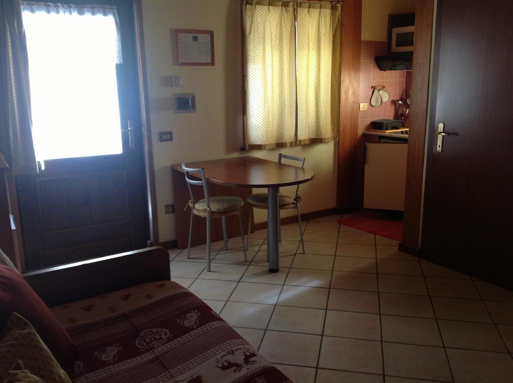 Residence Casa Dei Fiori 阿兰尼亚·瓦尔塞西娅 客房 照片
