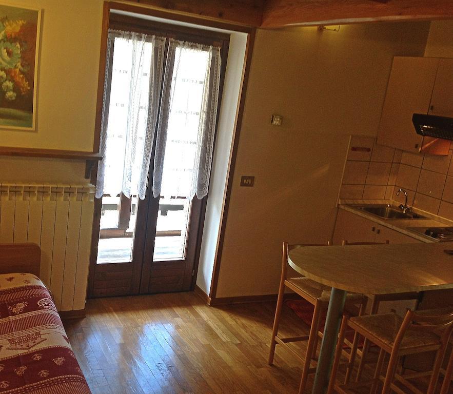 Residence Casa Dei Fiori 阿兰尼亚·瓦尔塞西娅 客房 照片